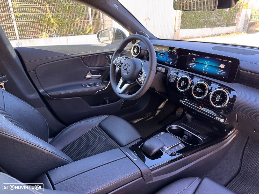 Mercedes-Benz CLA 250 e Shooting Brake Progressive - 11