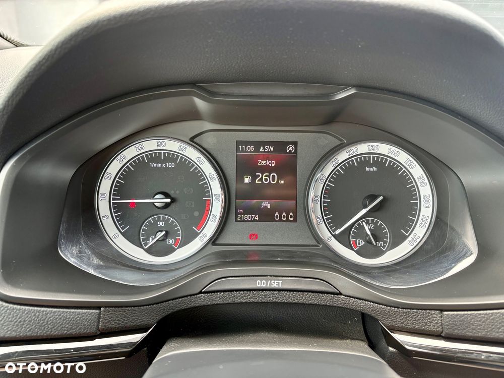 Skoda Karoq 2.0 TDI SCR Sportline - 20