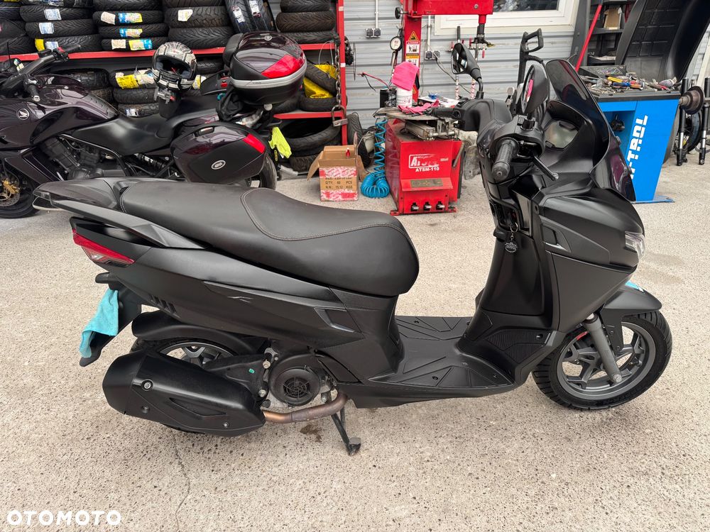 Aprilia SR - 10