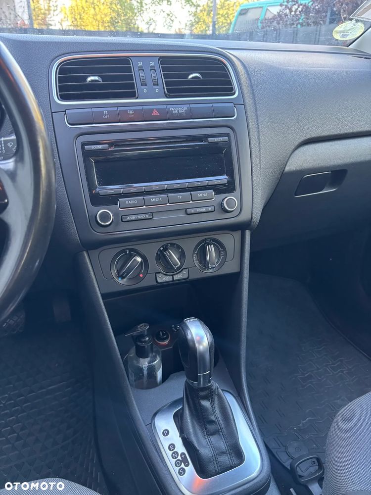 Volkswagen Polo - 6