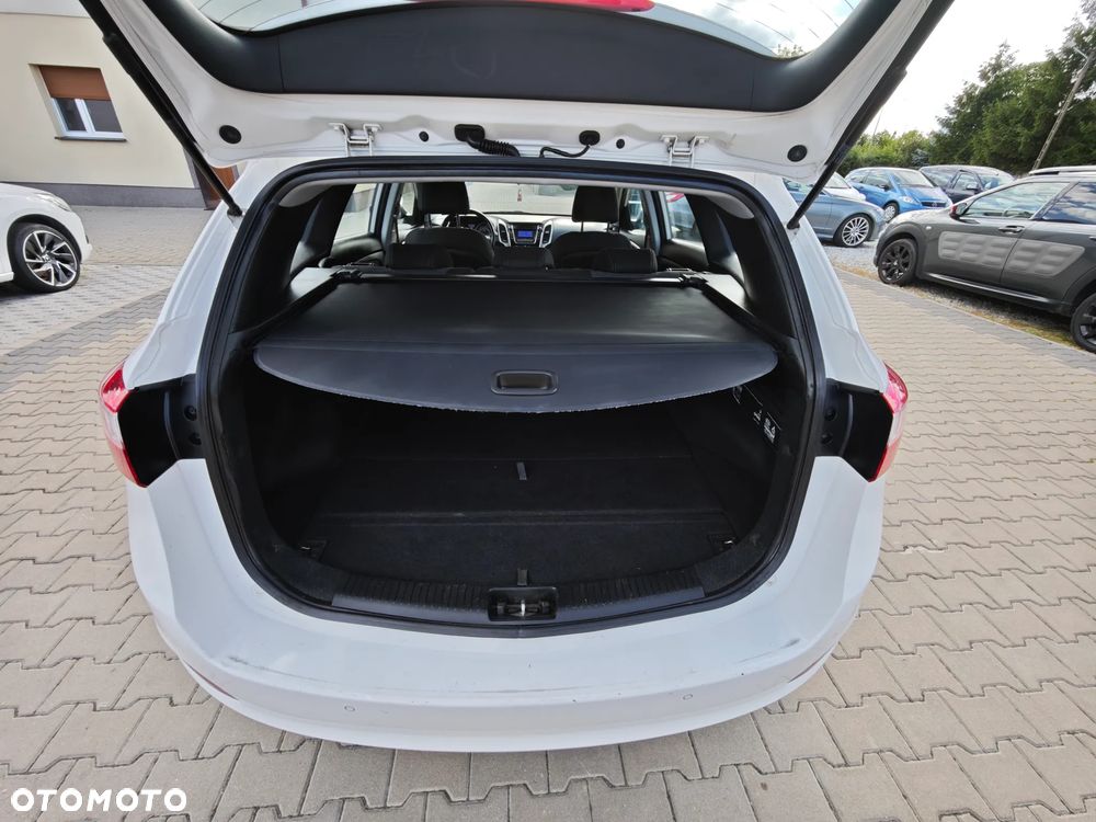 Hyundai i30 1.4 Classic - 17