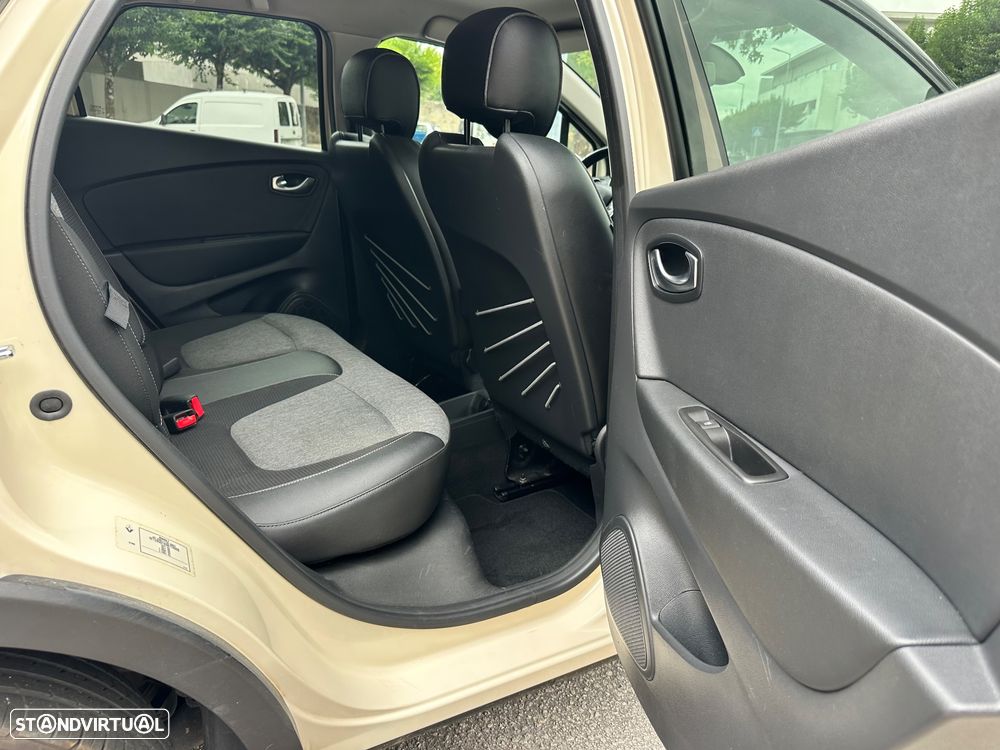 Renault Captur ENERGY TCe 90 S&S Intens - 40