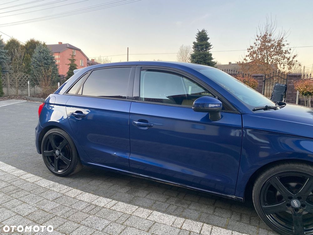 Audi A1 Sportback 1.0 TFSI ultra - 11