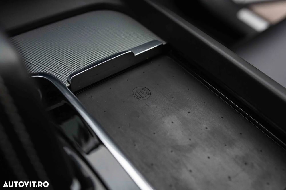 Volvo XC 60 T6 AWD Recharge Geartronic RDesign - 36