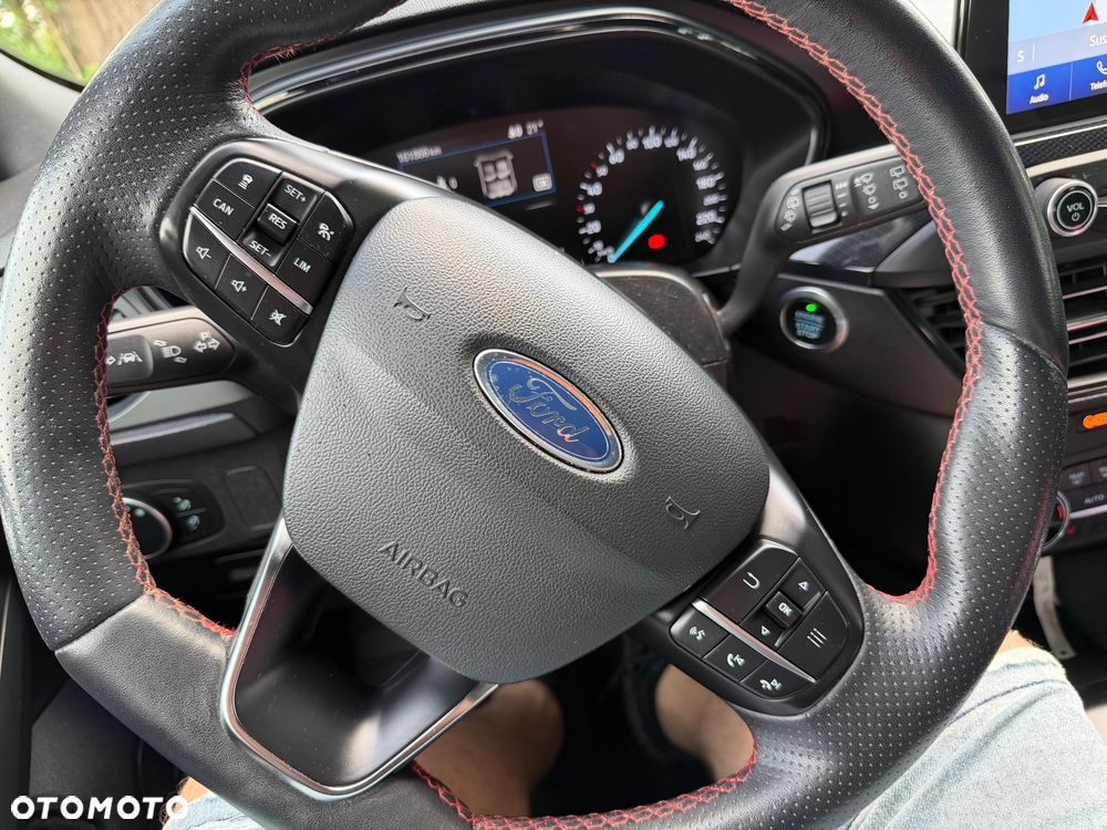 Ford Focus 1.5 EcoBlue Start-Stopp-System ST-LINE - 21