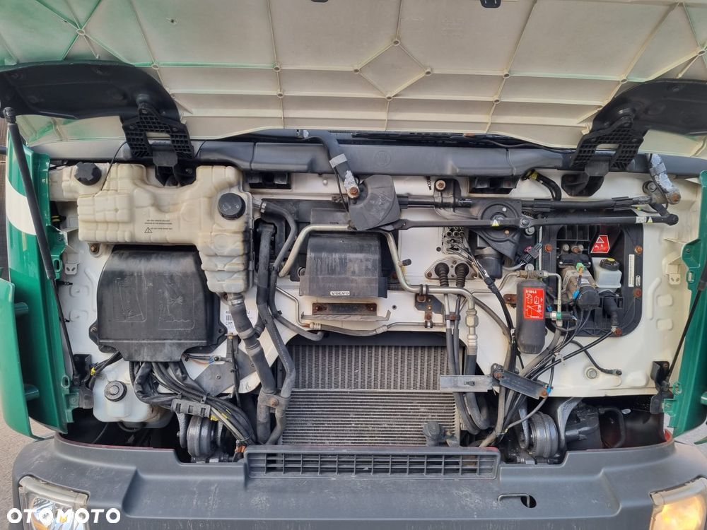 Volvo FL 240  Super Stan manual skrzynia, klima - 27