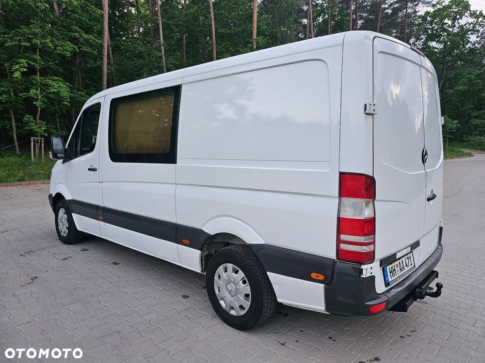 Mercedes-Benz Sprinter - 10
