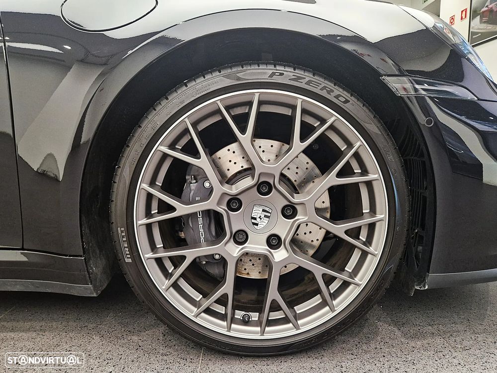 Porsche 911 (992) Carrera - 17