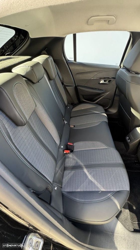 Peugeot e-208 50 kWh Allure Pack - 9