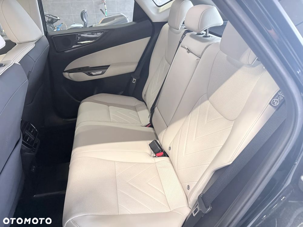 Lexus NX 450h+ Prestige AWD - 12