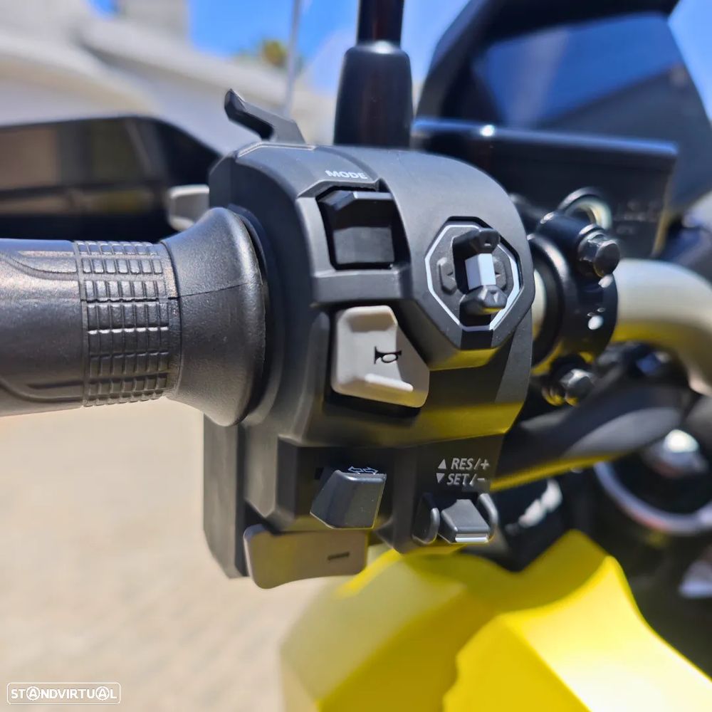 Honda X-ADV 750 SPECIAL EDITION - 5