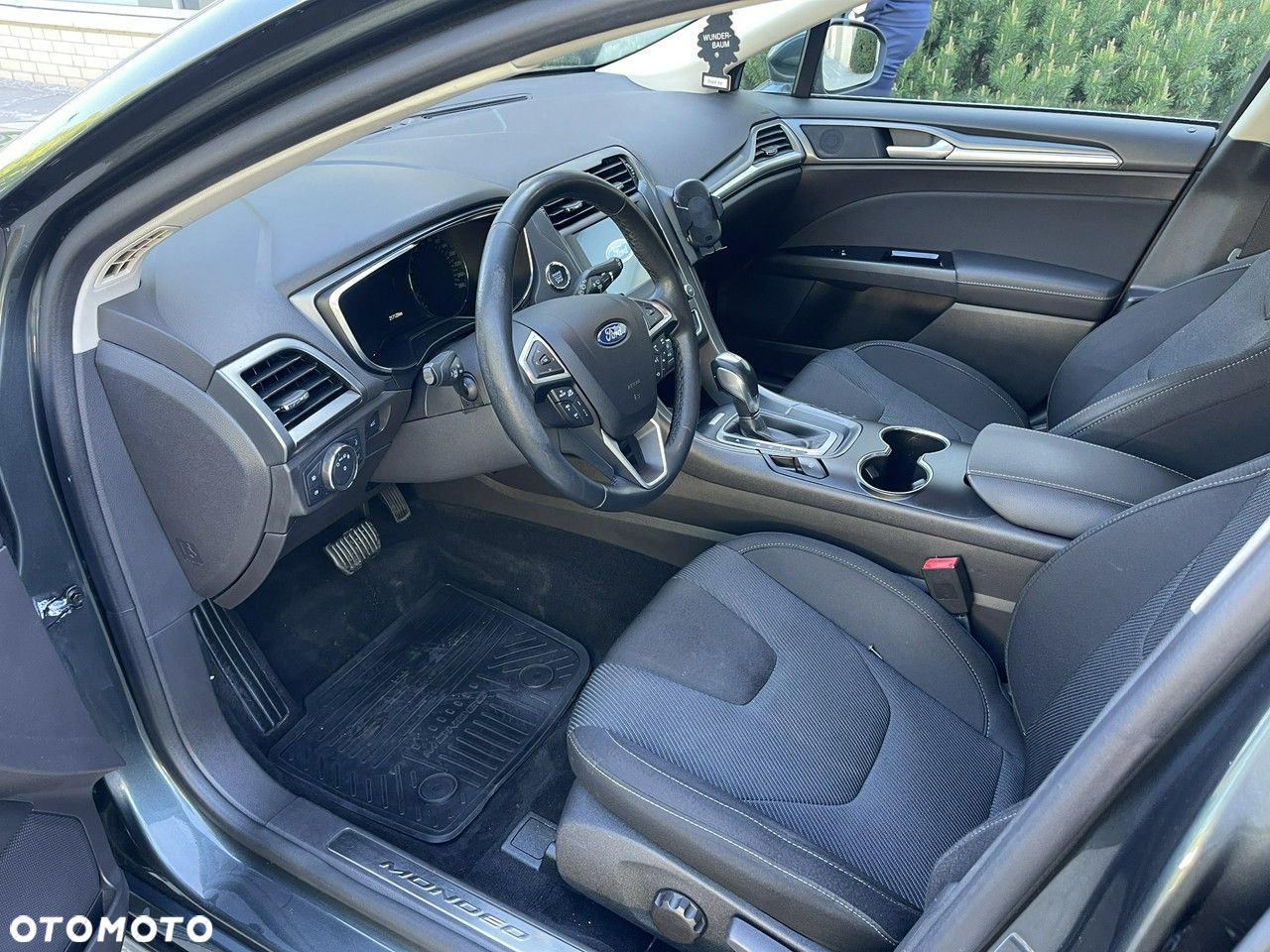 Ford Mondeo - 23