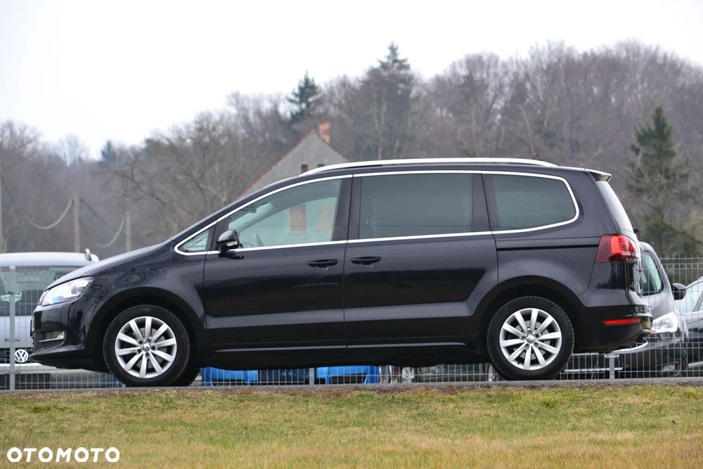 Volkswagen Sharan 2.0 TDI DSG Highline Black Style - 14