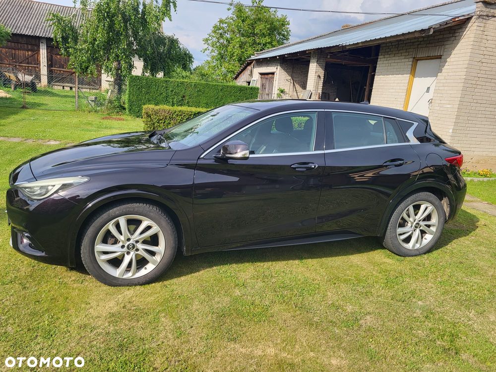 Infiniti Q30 1.5d - 1