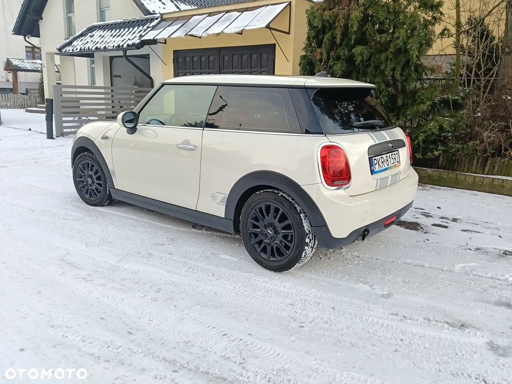 MINI ONE - 5