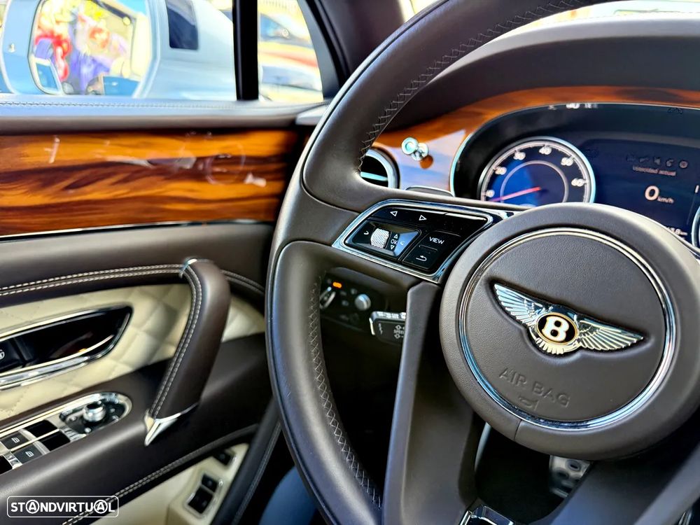 Bentley Bentayga V8 - 13