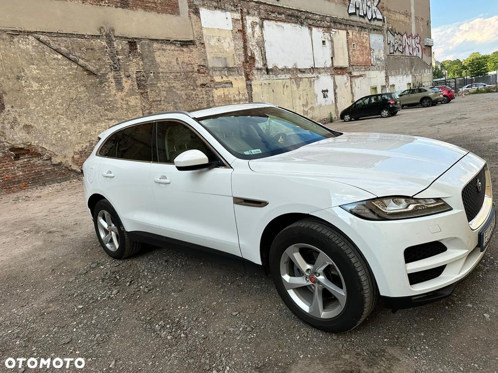 Jaguar F-Pace 2.0 i4P AWD Prestige - 10