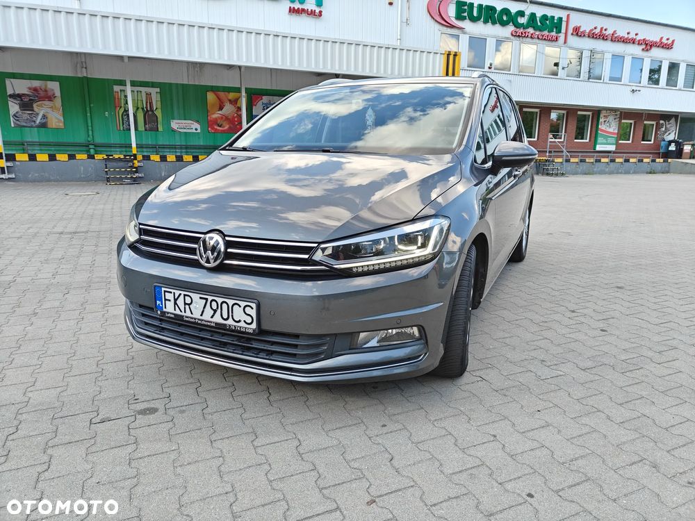 Volkswagen Touran - 2
