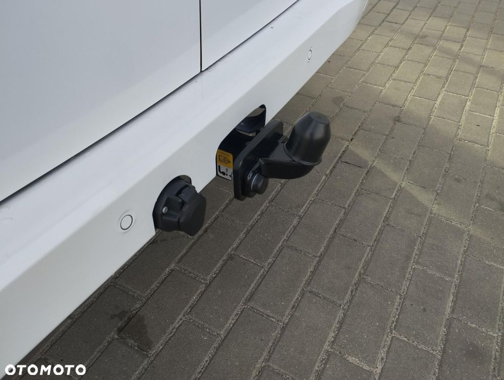 Volkswagen Transporter - 12