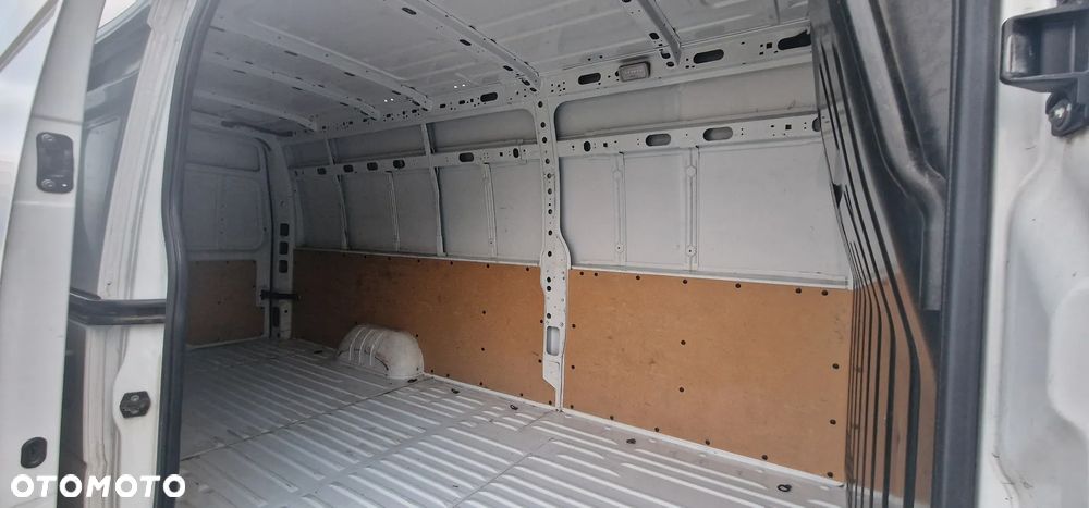 Opel MOVANO  L4H2 - 8