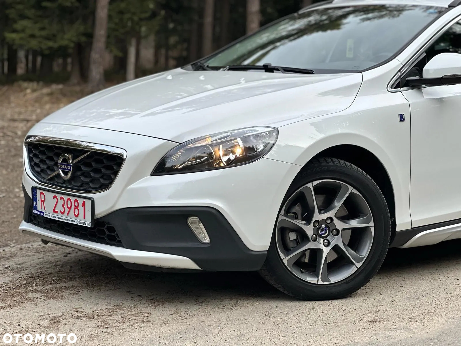 Volvo V40 D2 Drive-E Ocean Race - 3