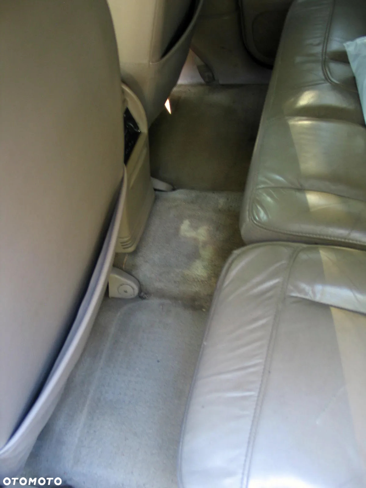 Ford Explorer - 21