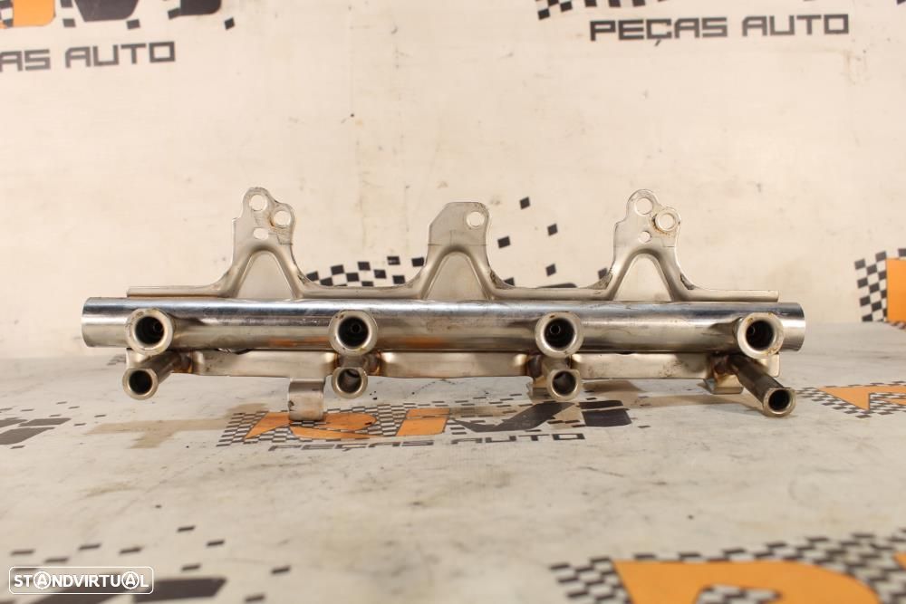 Régua / Rail De Injeção Audi A4 (8K2, B8)  06J133317ab - 6