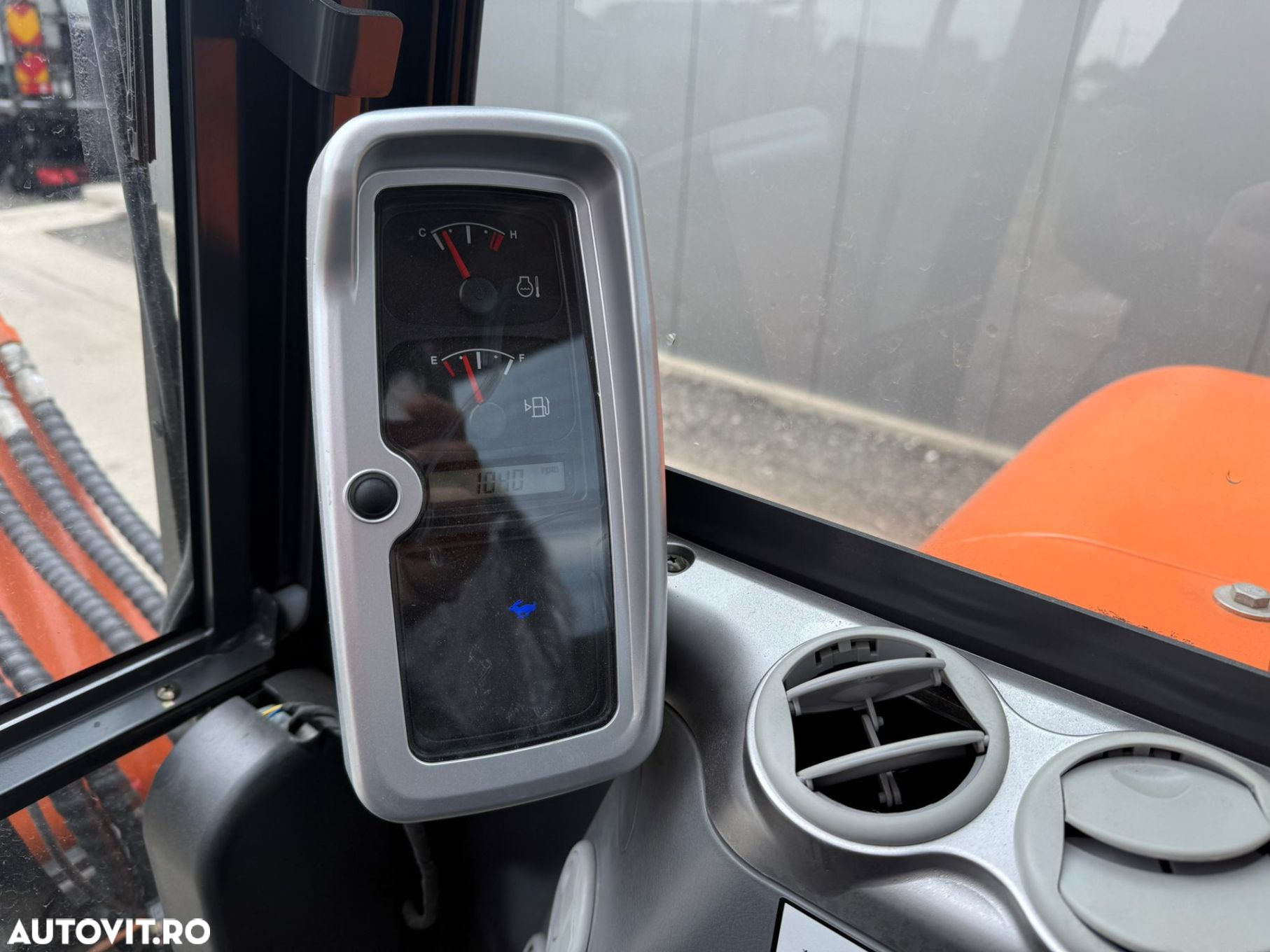 Develon DX60 Excavator - 3