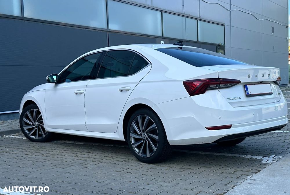 Skoda Octavia 1.0 TSI DSG Mild Hybrid Ambition - 2