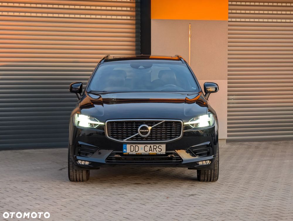 Volvo XC 60 D5 AWD R-Design - 4