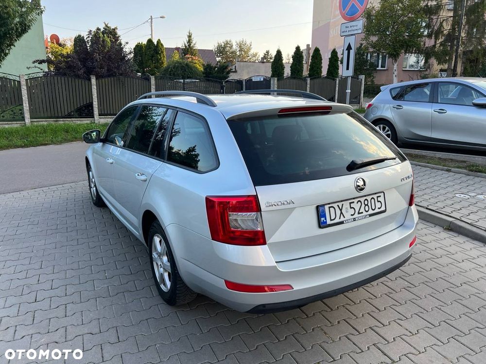 Skoda Octavia Combi 1.6 TDI Green tec DSG Ambition - 10