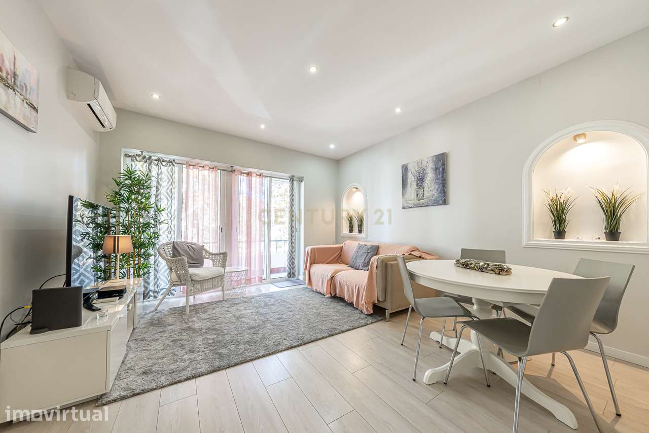 Apartamento  T3  Renovado | Suite | 2 WC | Varanda | Centro Histórico - Grande imagem: 3/28