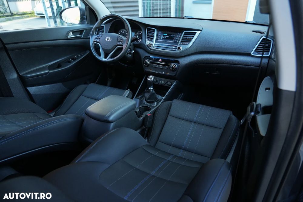 Hyundai Tucson 1.6 GDI 2WD 6MT Style - 12