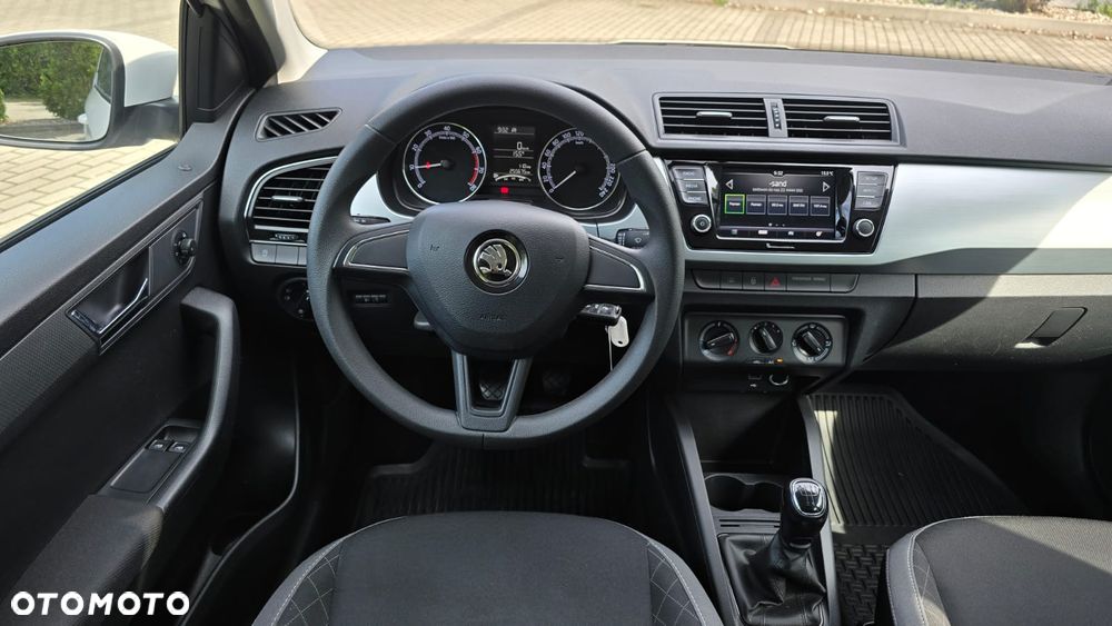 Skoda Fabia 1.0 TSI Ambition - 6