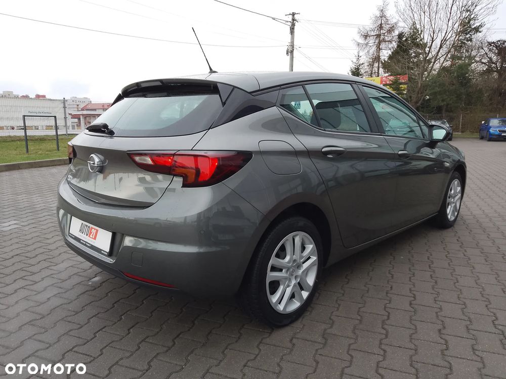 Opel Astra 1.2 T Edition S&S - 6