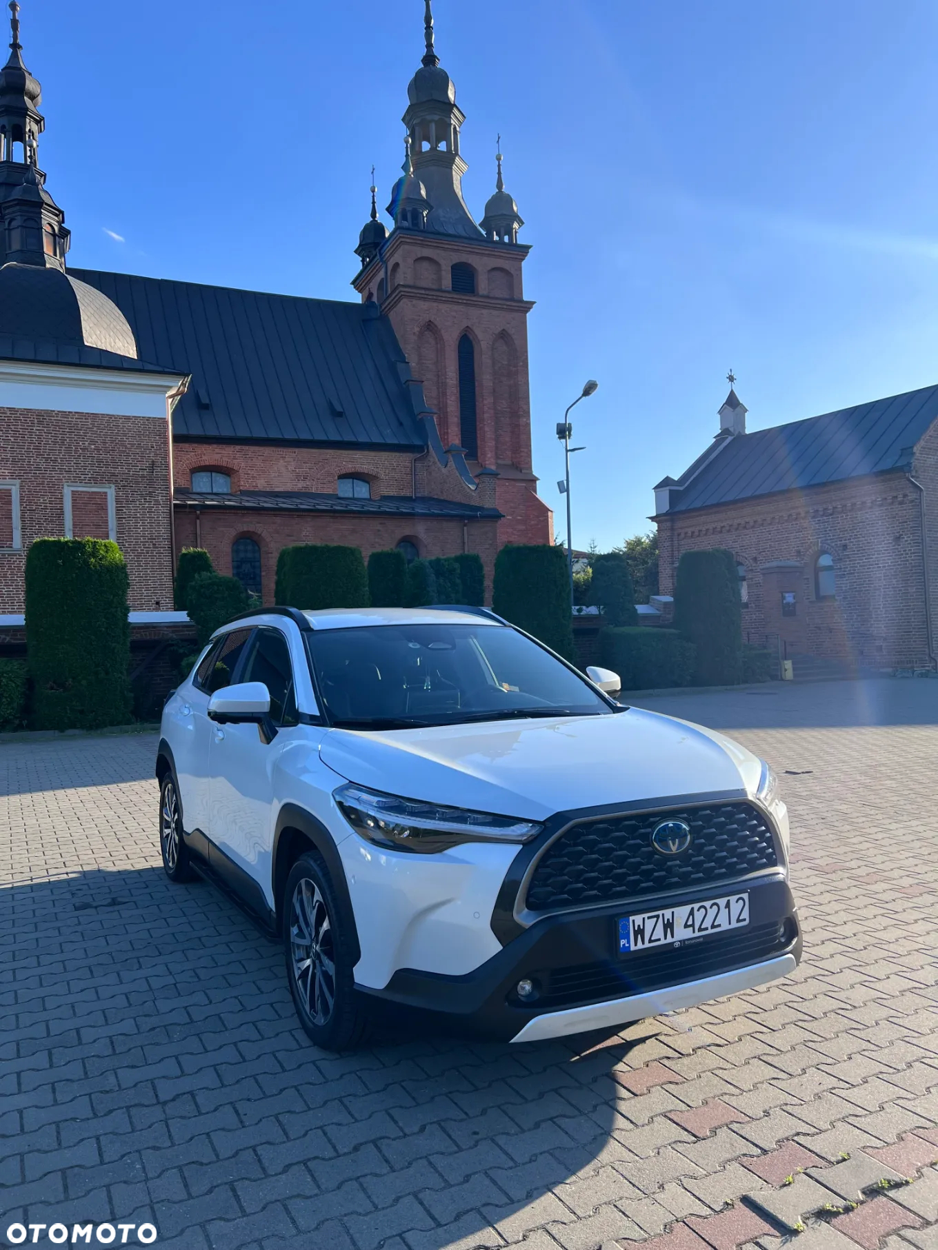 Toyota Corolla Cross 2.0 Hybrid Premiere Edition AWD - 31