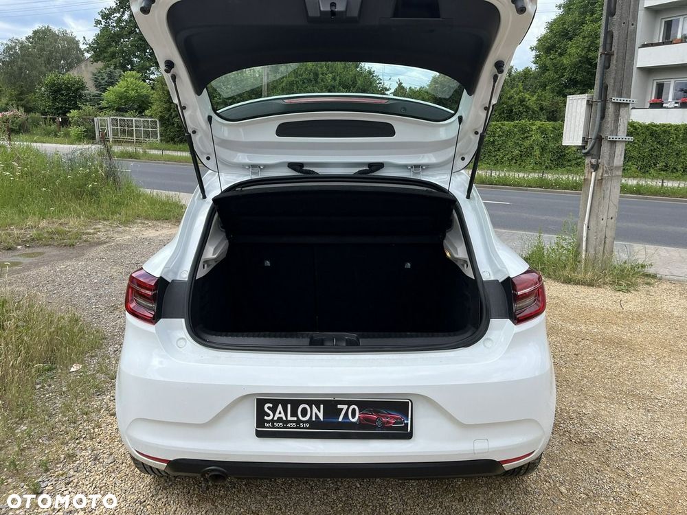 Renault Clio - 25