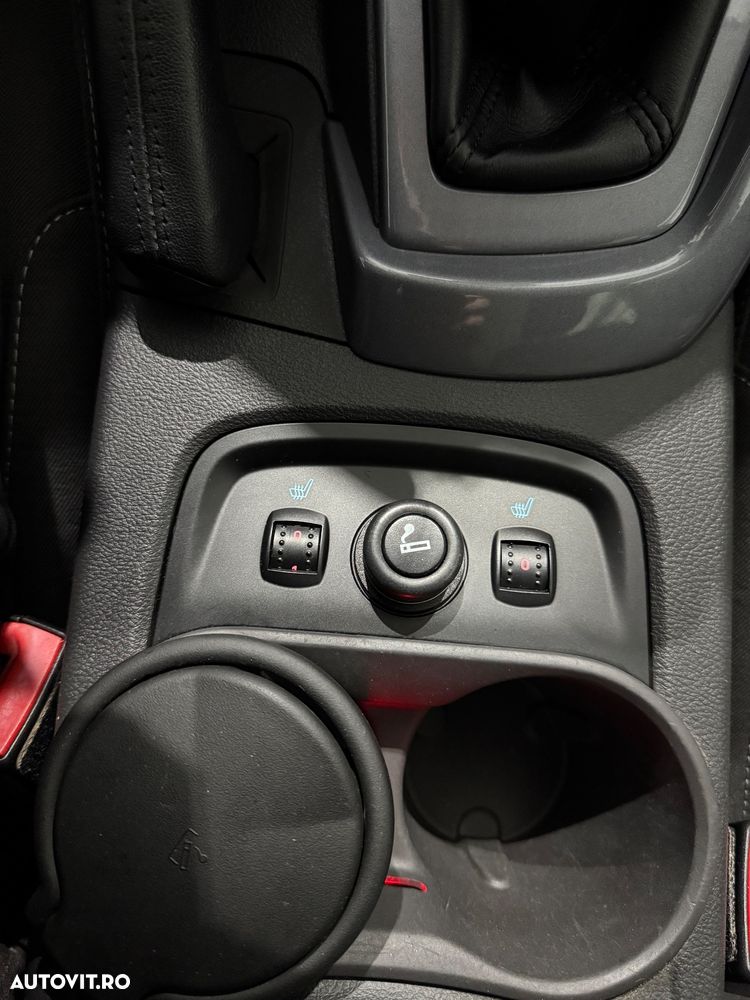 Ford Focus 1.6 EcoBoost Start-Stopp-System Titanium - 12