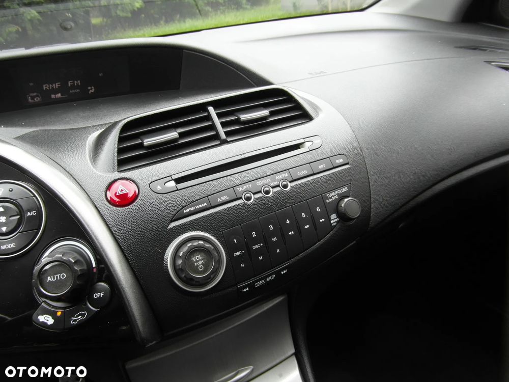 Honda Civic 1.8i-VTEC Sport - 27