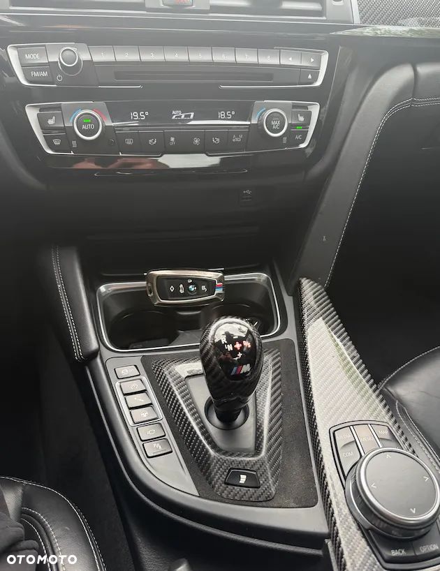 BMW M4 DKG - 22