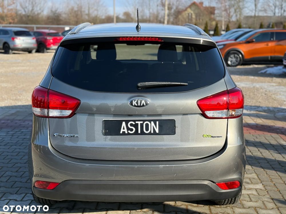 Kia Carens 1.7 CRDi L - 9