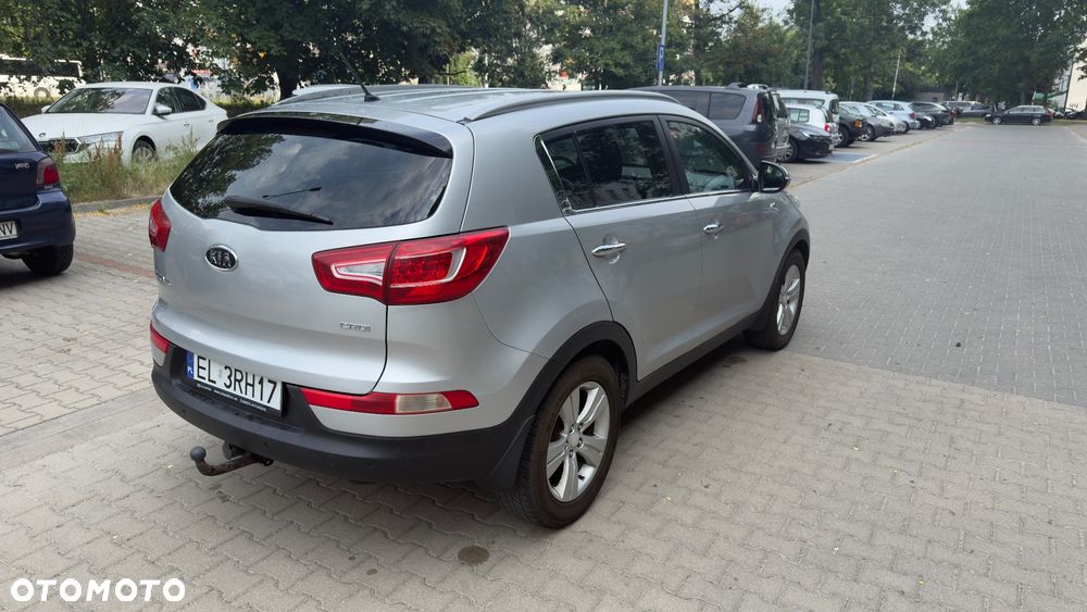 Kia Sportage 2,0 CRDI AWD Spirit - 6
