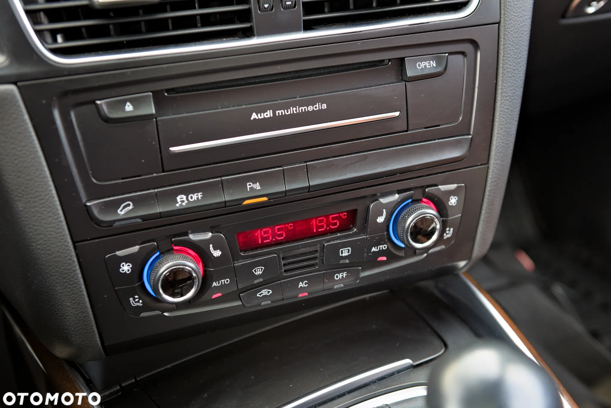 Audi Q5 3.2 FSI Quattro S tronic - 35