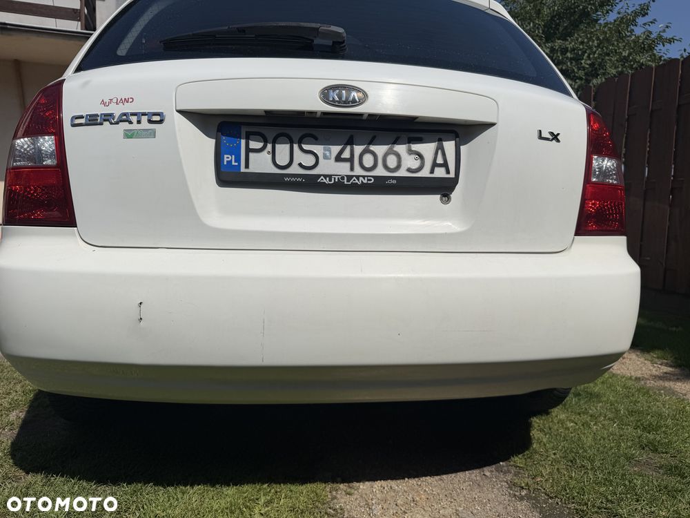 Kia Cerato 1.6 LX - 6