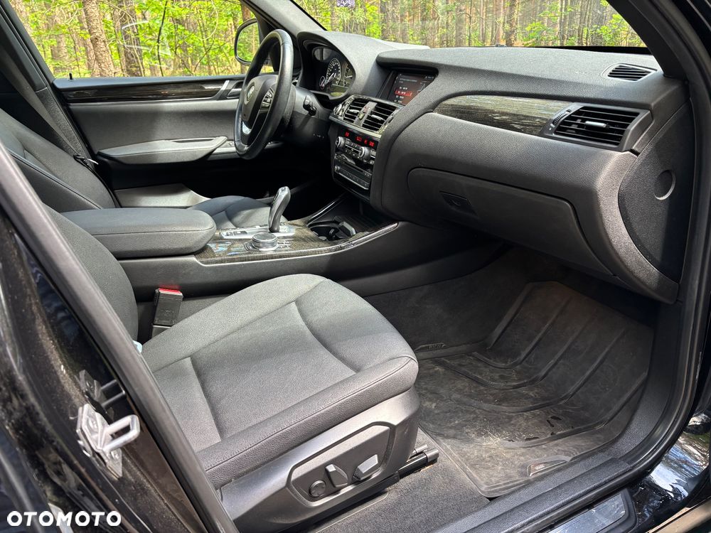 BMW X3 xDrive28i Sport-Aut - 9