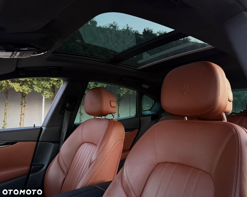 Maserati Levante Q4 GranLusso - 22