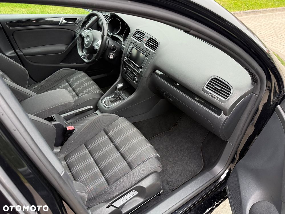 Volkswagen Golf 2.0 TDI GTD DSG - 11