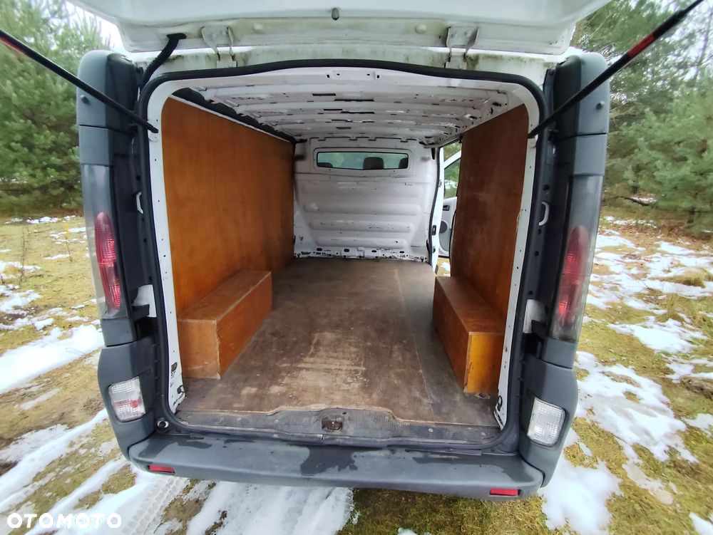 Opel Vivaro - 17