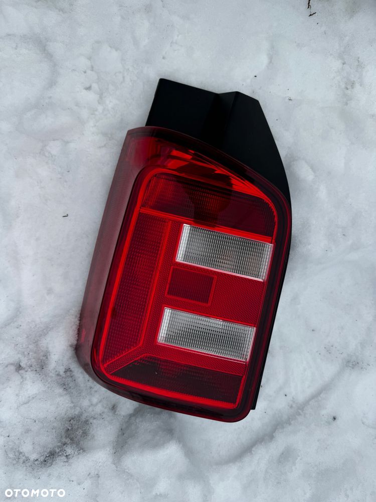 Lampa Lewy Tył Volkswagen Transporter T6
