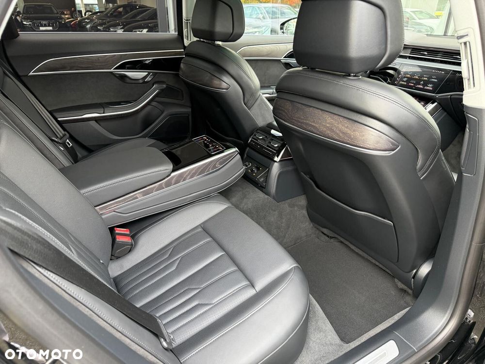 Audi A8 - 23